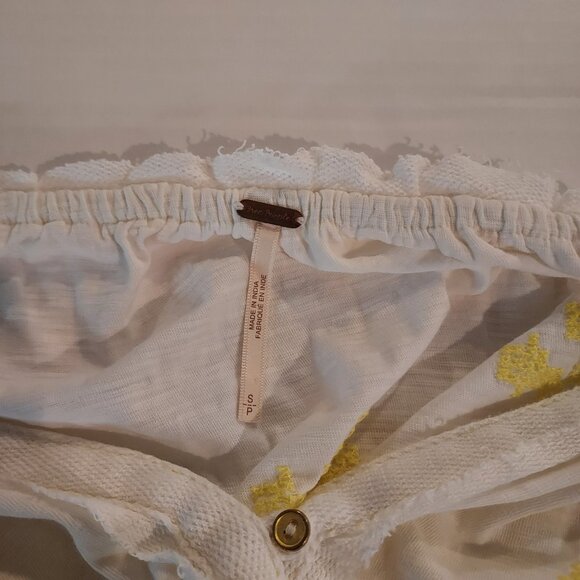 Free People Persuasion Embroidered Peasant White & Yellow Top Size Small - Picture 9 of 9
